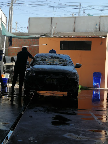 BUNKER CAR WASH - Tacna