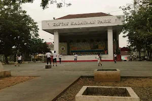Kalayaan Park image