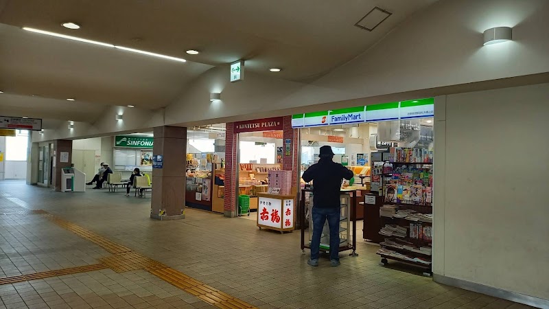 ファミリーマート 近鉄鳥羽駅改札外橋上店
