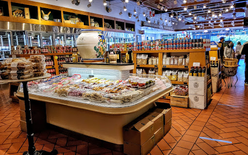 Italian Grocery Store «The Italian Store», reviews and photos, 5837 Washington Blvd, Arlington, VA 22205, USA