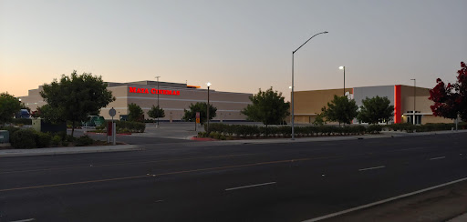 Movie Theater «Maya Cinemas Fresno 16», reviews and photos, 3090 E Campus Pointe Dr, Fresno, CA 93710, USA