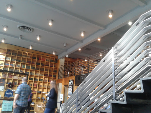 Donut Shop «Top Pot Doughnuts», reviews and photos, 2124 5th Ave, Seattle, WA 98121, USA