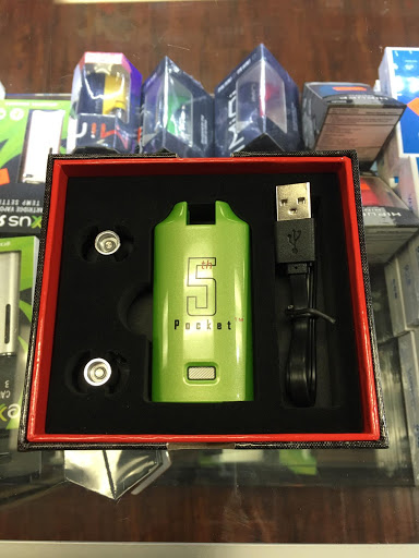 Tobacco Shop «Smoke 4 Less», reviews and photos, 909 S Central Ave, Compton, CA 90220, USA