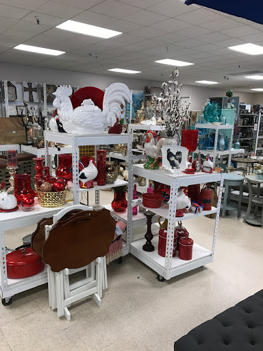 Home Goods Store «Tuesday Morning», reviews and photos, 3170 Santa Rita Rd, Pleasanton, CA 94566, USA