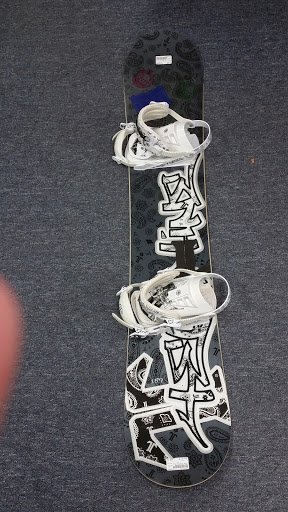 Sporting Goods Store «Play It Again Sports», reviews and photos, 15 S Main St, West Hartford, CT 06107, USA