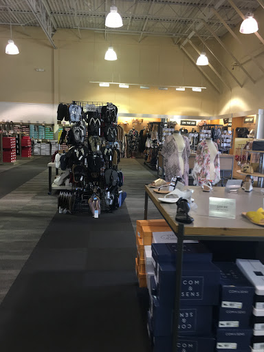 Shoe Store «DSW Designer Shoe Warehouse», reviews and photos, 4741 Ashford Dunwoody Rd, Dunwoody, GA 30338, USA