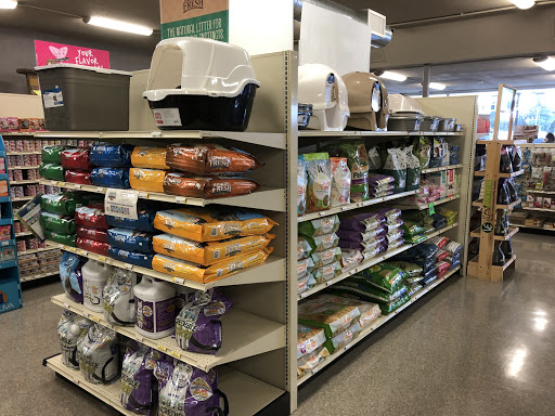Pet Supply Store «Salem Pet Supply», reviews and photos, 3185 Market St NE, Salem, OR 97301, USA
