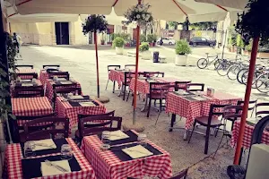 Tosca Cafe Verona image