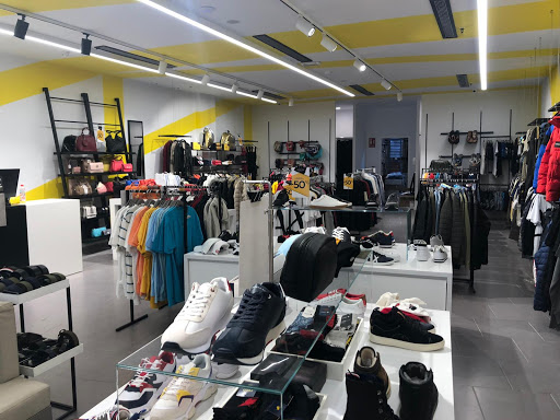 Factory Store The Mint Company C.C. Las Terrazas