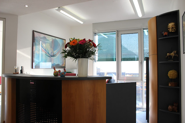 Comentarii opinii despre Mr. Dr. Fiorenzo Fraschina Studio Dentistico