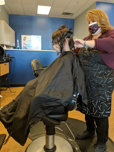 Hair Salon «Supercuts», reviews and photos, 436 E Main St, Middletown, DE 19709, USA