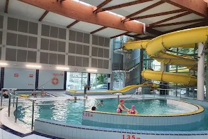 Sports and Recreation Centre Ochota image