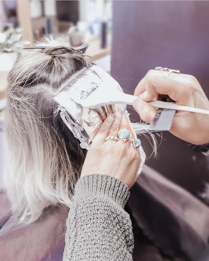 Beauty Salon «Salon Mackk», reviews and photos, 415 Congress Pkwy, Crystal Lake, IL 60014, USA
