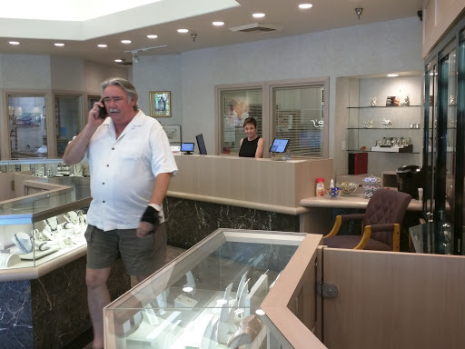 Shopping Mall «Feather Down Shopping Center», reviews and photos, 1258 Stabler Ln, Yuba City, CA 95993, USA