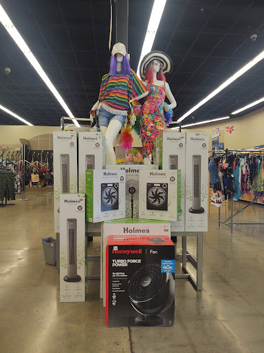 Thrift Store «South Tacoma Goodwill», reviews and photos, 8025 S Hosmer St, Tacoma, WA 98408, USA