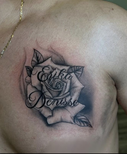 Explore small hummingbird tattoo ideas, creative tattoo ideas in Houston, available at 333 Tattoo Studio HTX