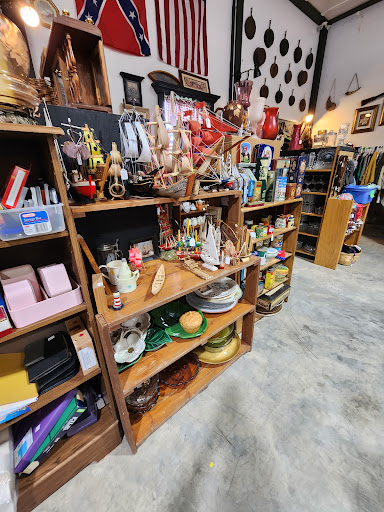 Route 66 Storage & Markets