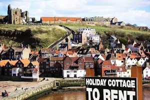 Endeavour Whitby Holiday Cottages image