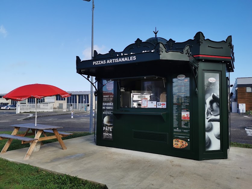 le kiosque à pizzas de Ste Bazeille à Sainte-Bazeille