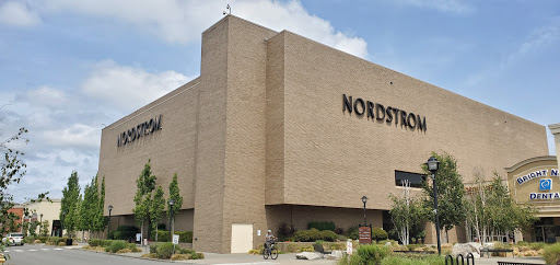 Nordstrom Northgate, 401 NE Northgate Way, Seattle, WA 98125, USA, 