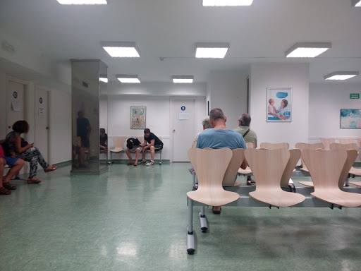 Información y opiniones sobre Centro Médico Adeslas de Alicante (Alacant)