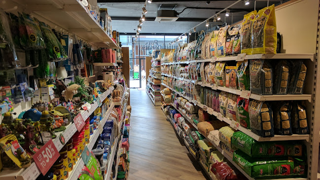 Reviews of Pets Corner in Milton Keynes - Shop