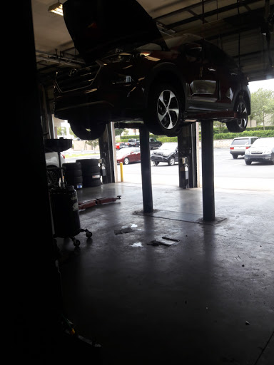 Tire Shop «Firestone Complete Auto Care», reviews and photos, 2587 S Hwy 27, Clermont, FL 34711, USA