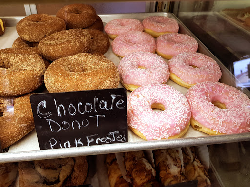 Bakery «Antoines Pastry Shop», reviews and photos, 317 Watertown St, Newton, MA 02458, USA