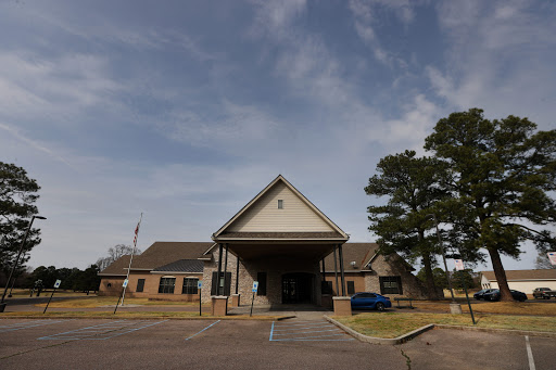 Public Golf Course «Whitehaven Golf Course and Ballroom», reviews and photos, 750 East Holmes Road, Memphis, TN 38109, USA