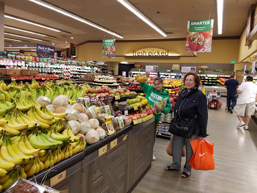 Grocery Store «Safeway», reviews and photos, 401 S. Roosevelt, Seaside, OR 97138, USA