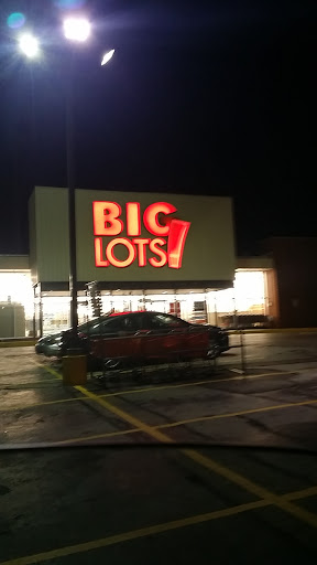 Big Lots, 1321 2nd St, Henderson, KY 42420, USA, 