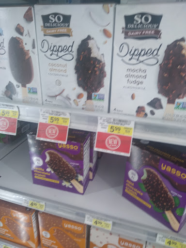 Grocery Store «Jewel-Osco», reviews and photos, 234 E Veterans Pkwy, Yorkville, IL 60560, USA