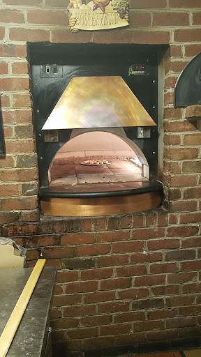 Italian Restaurant «Dafnos», reviews and photos, 1190 W Chocolate Ave, Hummelstown, PA 17036, USA