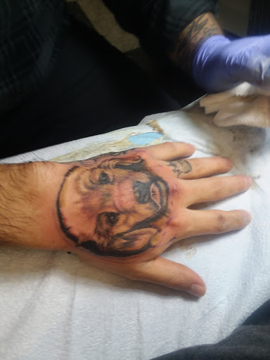 Tattoo Shop «Tattoo Paradise», reviews and photos, 15877 Redland Rd, Rockville, MD 20855, USA