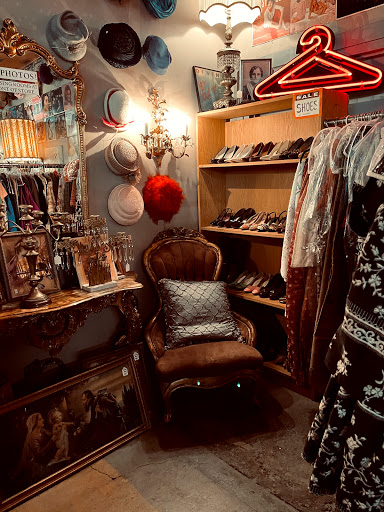 Used Clothing Store «Decades Vintage Clothing», reviews and photos, 627 S State St, Salt Lake City, UT 84111, USA