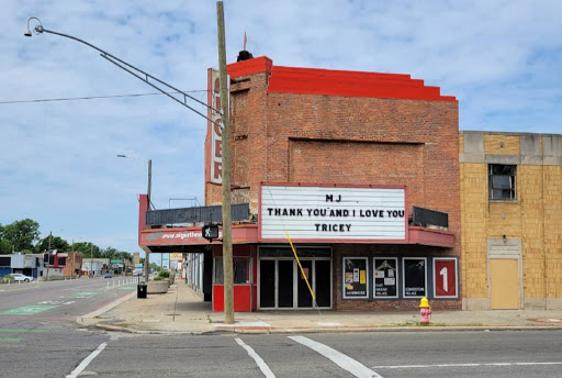 Alger Theater