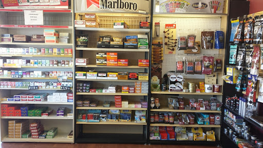 Cigar Shop «Smoker Friendly Discount Tobacco #8», reviews and photos, 5821 Crawfordsville Rd, Speedway, IN 46224, USA