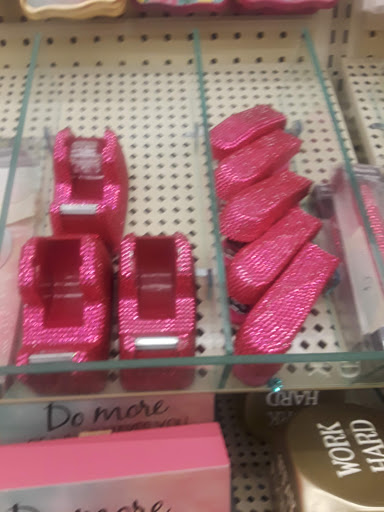 Craft Store «Hobby Lobby», reviews and photos, 5422 Forest Dr Suite 110, Columbia, SC 29206, USA