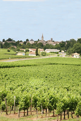 CAVE COOPERATIVE VIGNERONS DE PUISSEGUIN LUSSAC SAINT-EMILION à Puisseguin