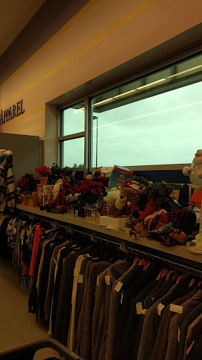 Thrift Store «Goodwill», reviews and photos, 1450 SE Discovery Lane, Warrenton, OR 97146, USA