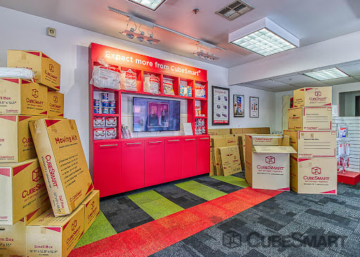 Self-Storage Facility «CubeSmart Self Storage», reviews and photos, 1985 Ostrems Way, San Bernardino, CA 92407, USA