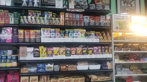 Tobacco Shop «BDT Smoke Shops», reviews and photos, 21640 John R Rd, Hazel Park, MI 48030, USA