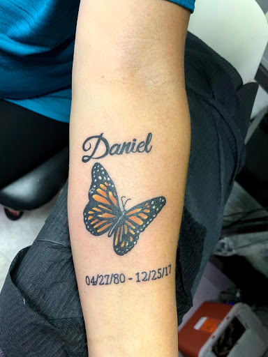 Explore leg tribal tattoo ideas, creative tattoo ideas in Hudson Falls, available at ALTERED ADDICTION TATTOOS