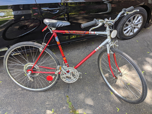 Bicycle Store «Lynbrook Bicycles», reviews and photos, 224 Merrick Rd, Lynbrook, NY 11563, USA