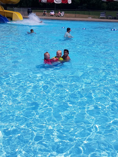 Water Park «Hiawatha Water Park», reviews and photos, 100 Sychar Rd, Mt Vernon, OH 43050, USA