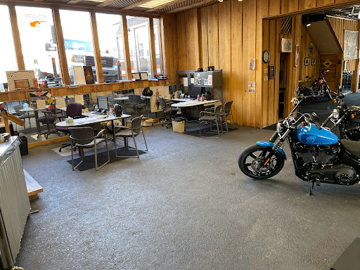 Motorcycle Dealer «Gatto Harley-Davidson», reviews and photos, 139 E 6th Ave, Tarentum, PA 15084, USA