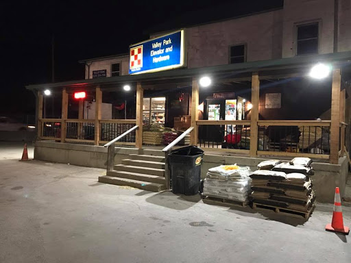 Hardware Store «Valley Park Elevator & Hardware», reviews and photos, 2 Marshall Rd, Valley Park, MO 63088, USA