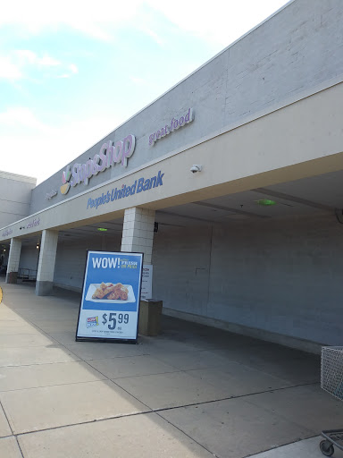 Supermarket «Super Stop & Shop», reviews and photos, 132 Fulton Ave, Hempstead, NY 11550, USA