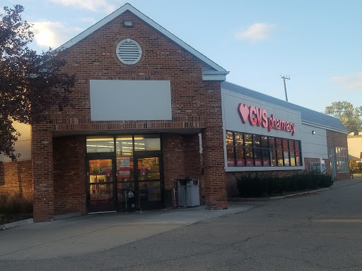 CVS, 23391 Farmington Rd, Farmington, MI 48336, USA, 