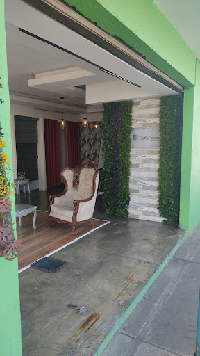 Elegance Blinds Persianas & Pisos